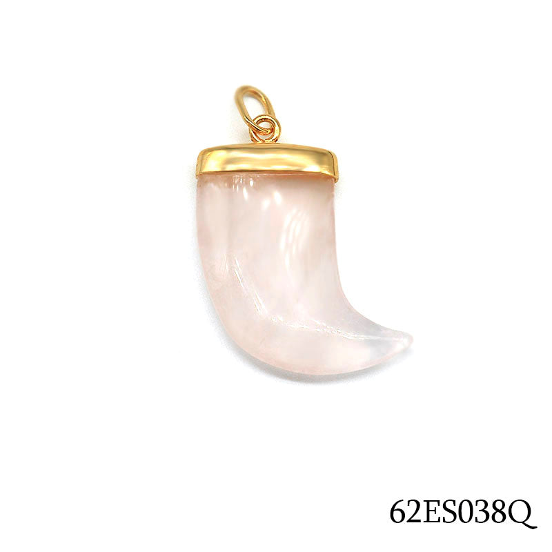 Rose quartz horn charm pendant with 18K gold plated brass cap, SKU 62ES038Q